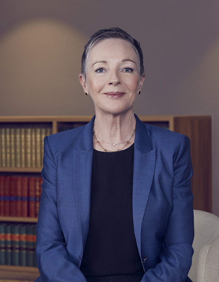 Lorna McFee